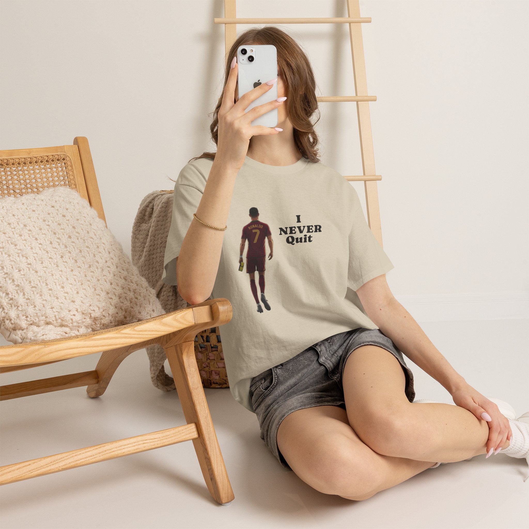 Motivational Soccer Tee – 'I Never Quit' Player Silhouette